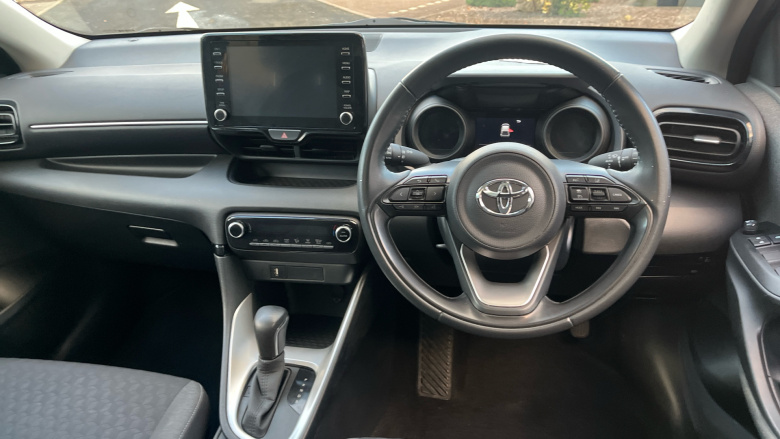 Toyota Yaris 1.5 Hybrid Design 5dr CVT [Panoramic Roof] Hybrid Hatchback